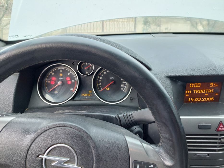Opel astra H 1.9 2006