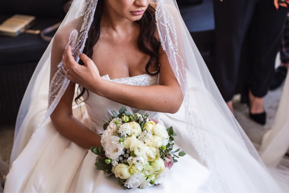 Rochie mireasa pronovias