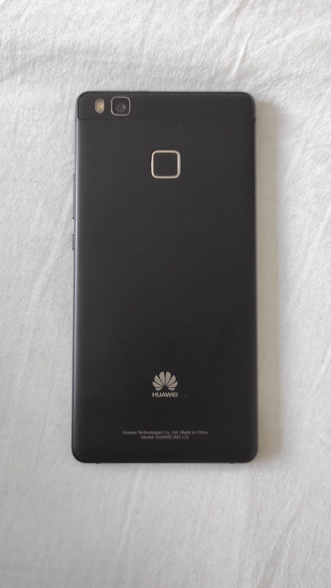 Телефон Huawei P9 lite