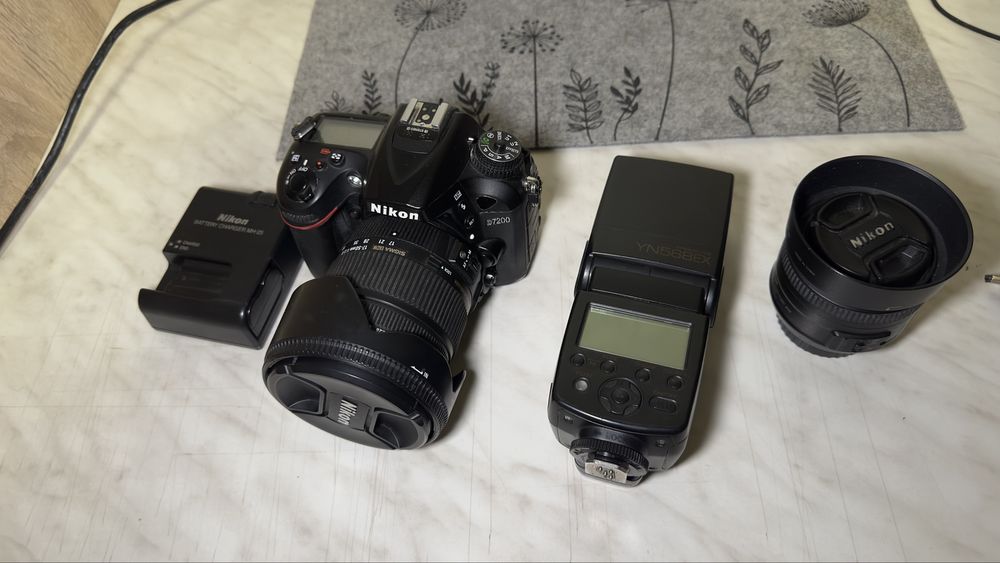 Никон д7200 с два обектива