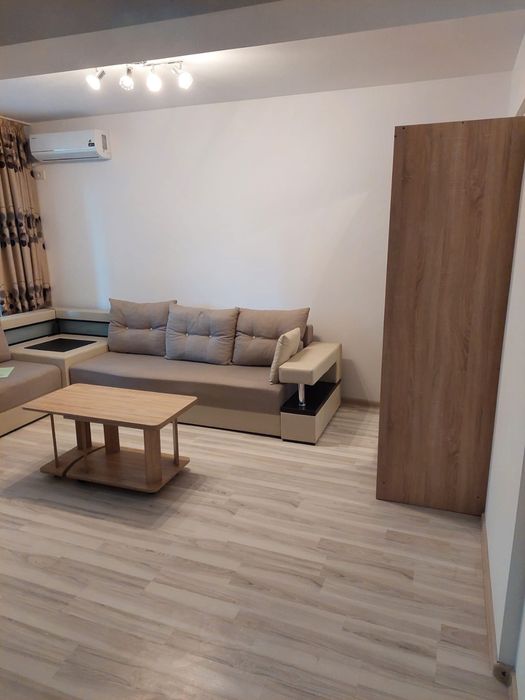 Inchiriez Garsoniera