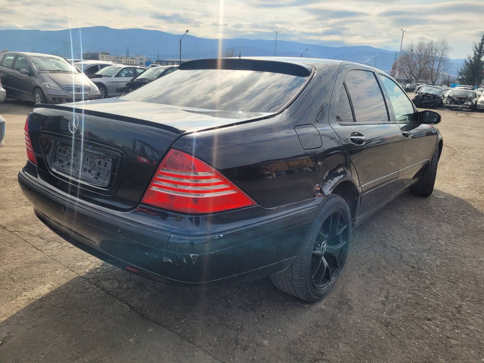 На части ! Mercedes-Benz S 500 4Matic