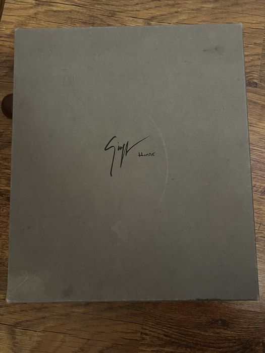 Кожени обувки  Giuseppe Zanotti