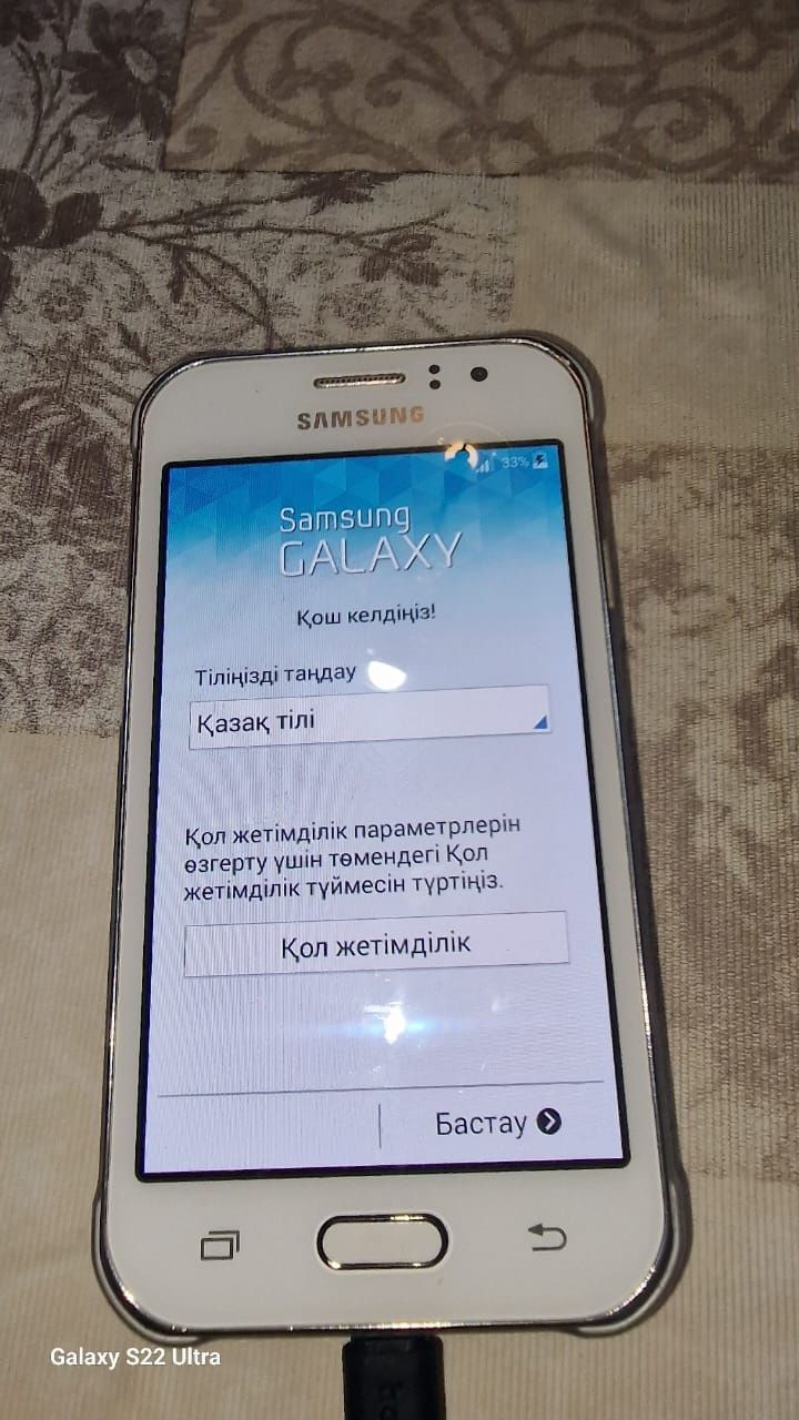 Продаю Samsung Galaxy J1 Ace Neo в отличном состоянии.