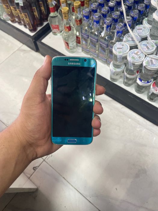 Samsung 6s в хорошем состоянии