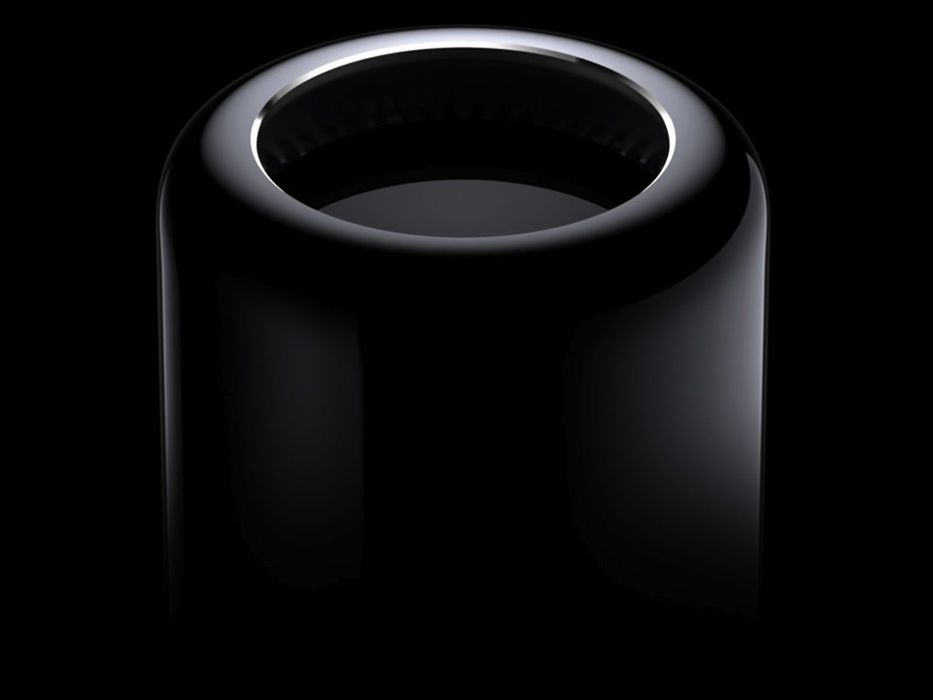 Mac Pro Trash Can E5 1680 3.9GHz 16GB Dual GPU D700 6GB
