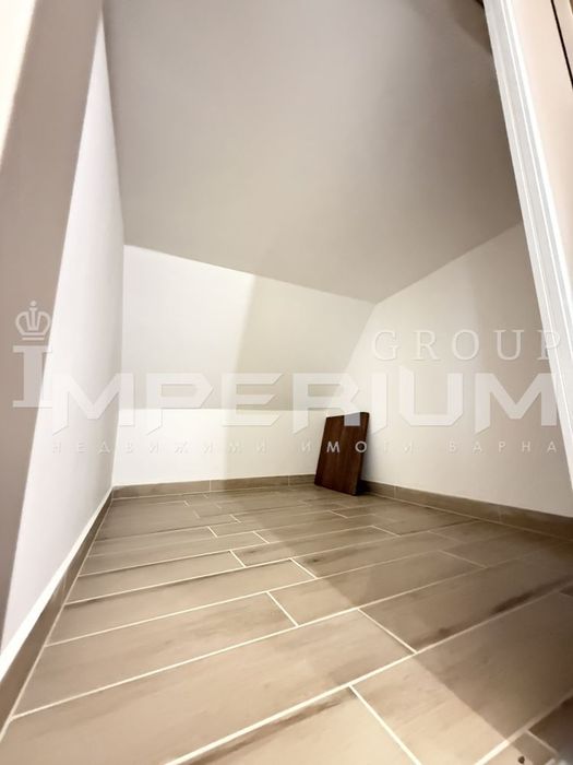 Дава се под наем Двустаен апартамент в Варна, Левски - 50 кв.м за 459 € - Снимка #4