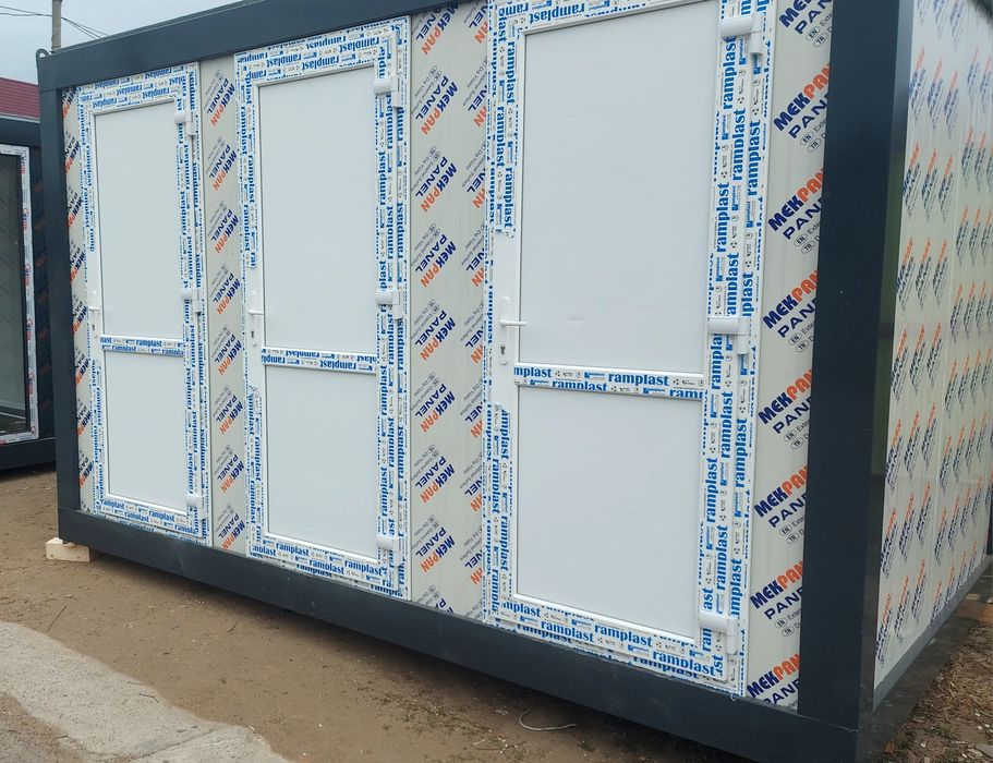 Vand container tip sanitar propriu wc