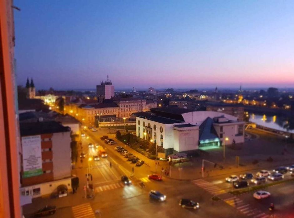 PROPRIETAR, vand ap 3 camere in Lugoj (langa fac. Dragan)