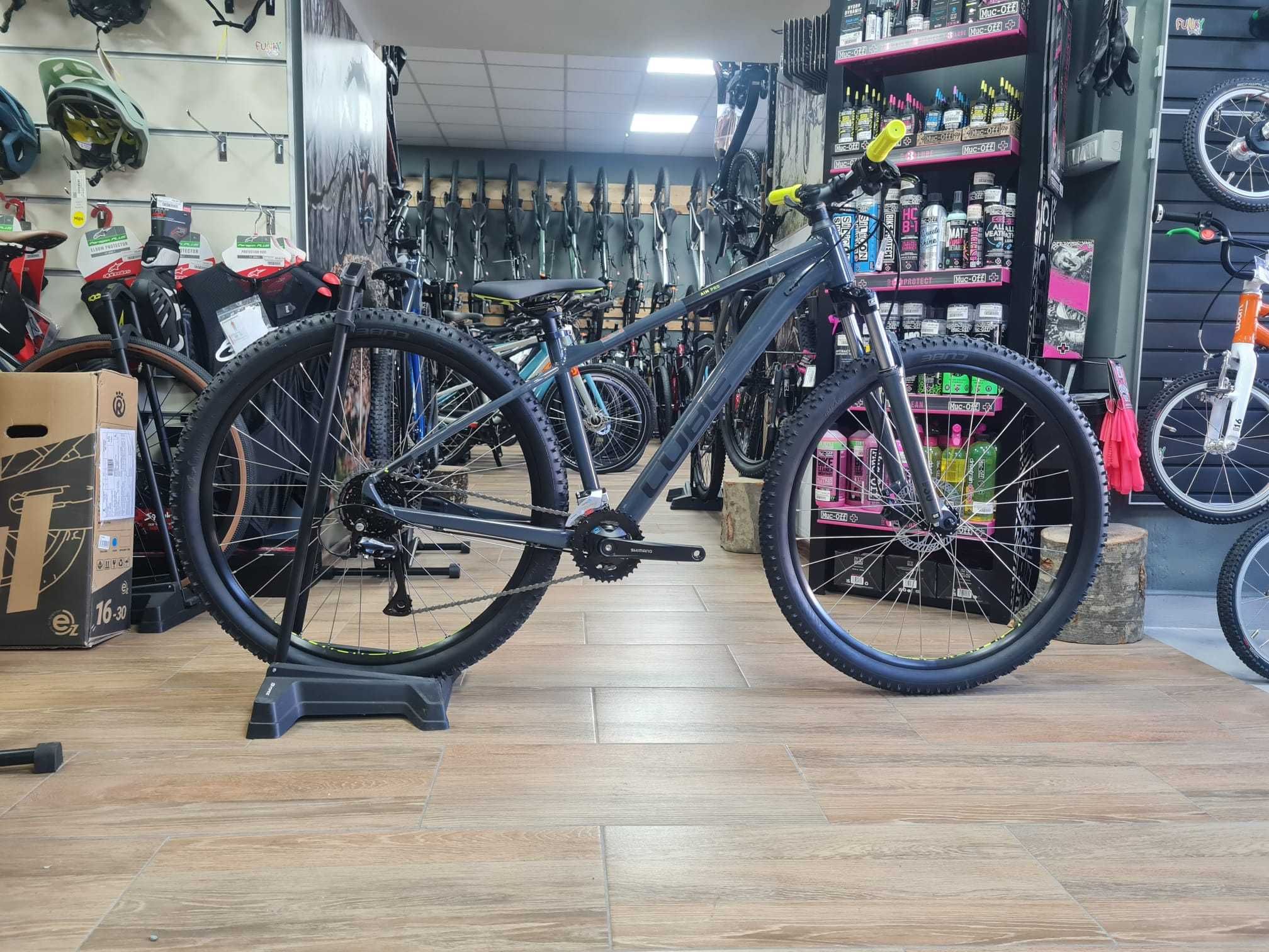 Bicicleta Cube Aim Pro Grey N 18"/29/M in stoc la Funky Sports
