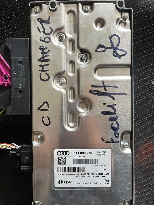 Amplificator Audi A4 A5 Bang and Olufsen 8T0035223S / 8t0035223s