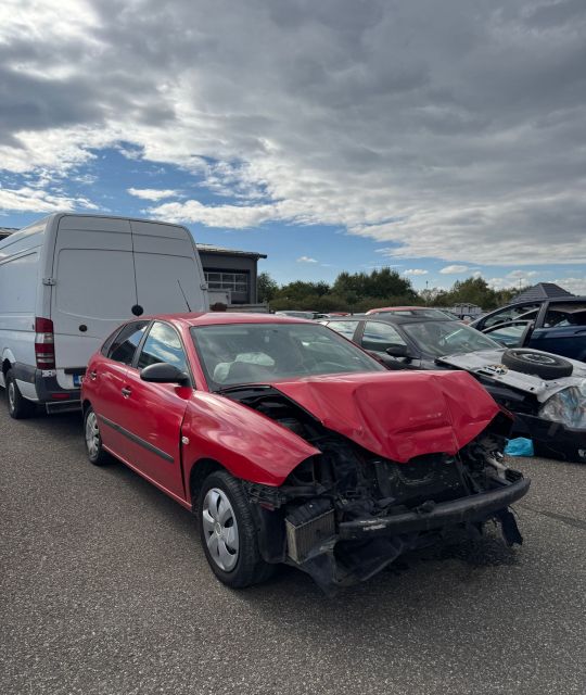 Cablu deschidere din interior usa fata stanga Seat Ibiza a 3-a genera