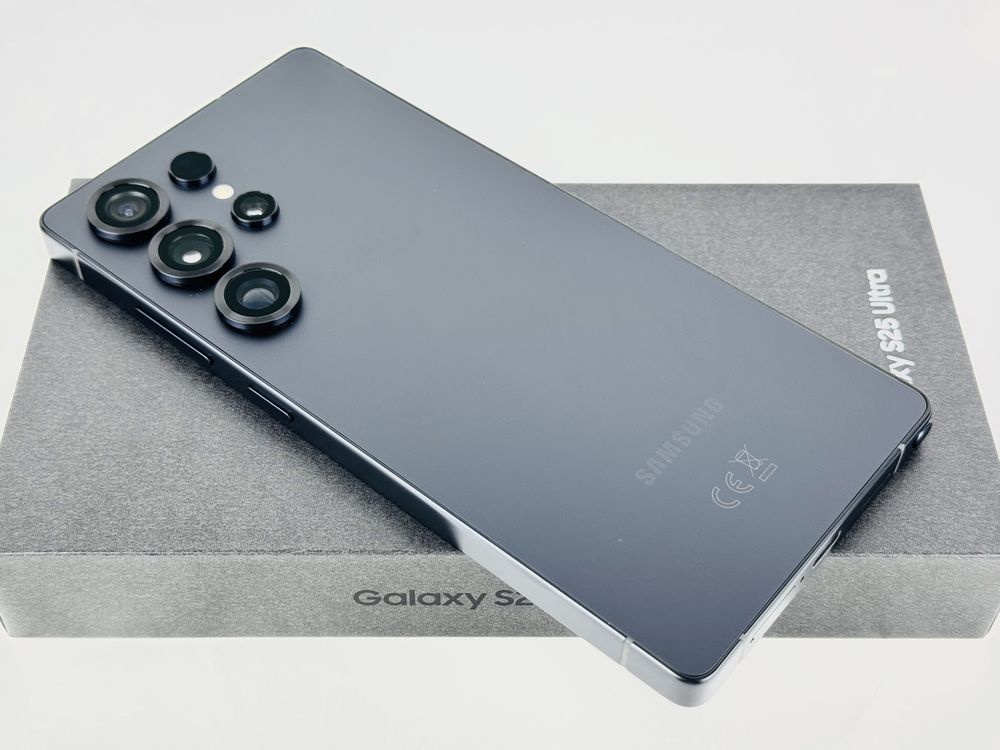 НОВ! Samsung Galaxy S25 Ultra 5G 512GB 12RAM Jetblack 2г. Гаранция!