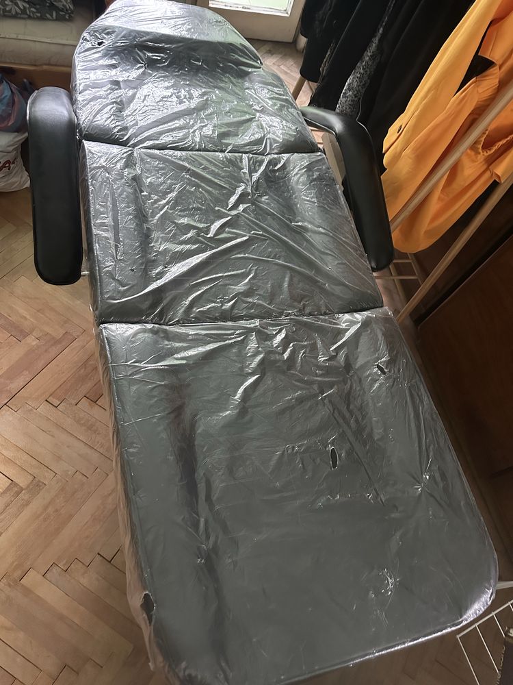 Нова Козметична Кушетка