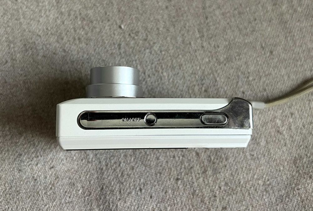 Aparat foto digital Sanyo VPC-S1070EX 10MP compact defect pentru piese