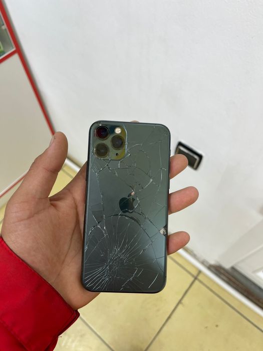 Продам айфон 11про