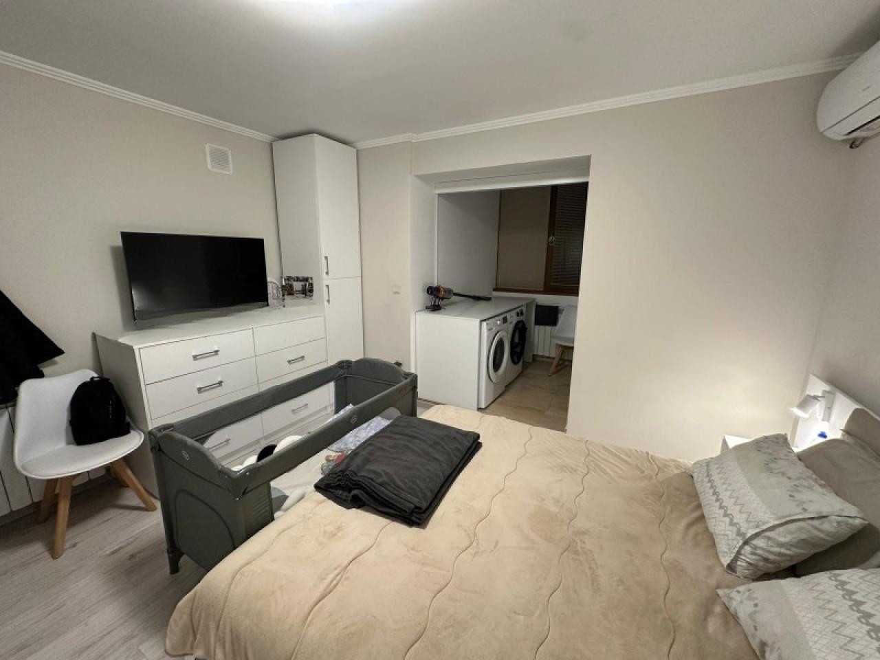 Продава се Многостаен апартамент в Пловдив, Кючук Париж - 130 кв.м за 1585 €/кв.м - Снимка #4