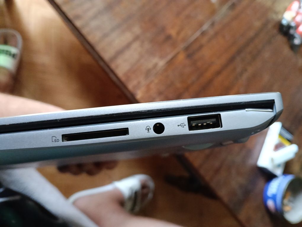 Asus Zenbook 14 запазен