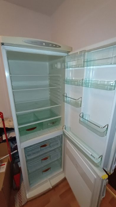 Combina frigorifică Gorenje 330l, 177cm