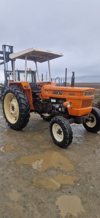 Tractor Fiat 640