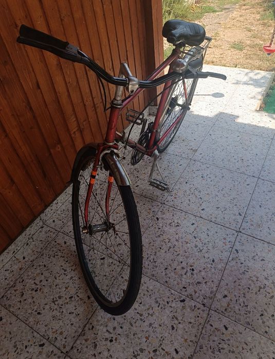 Semicursiera 28' Puck