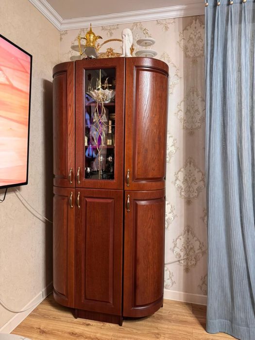 Сервант для посуды