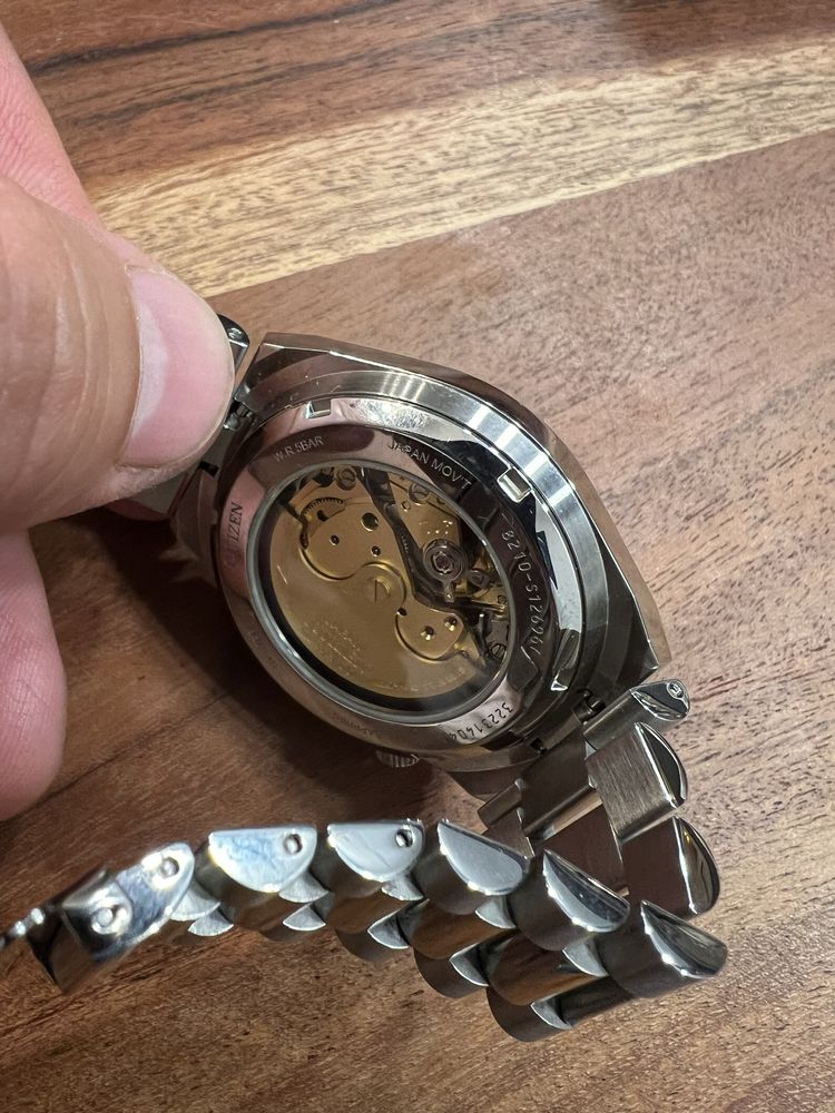 Часовник Citizen Automatic NJ0150-81Z