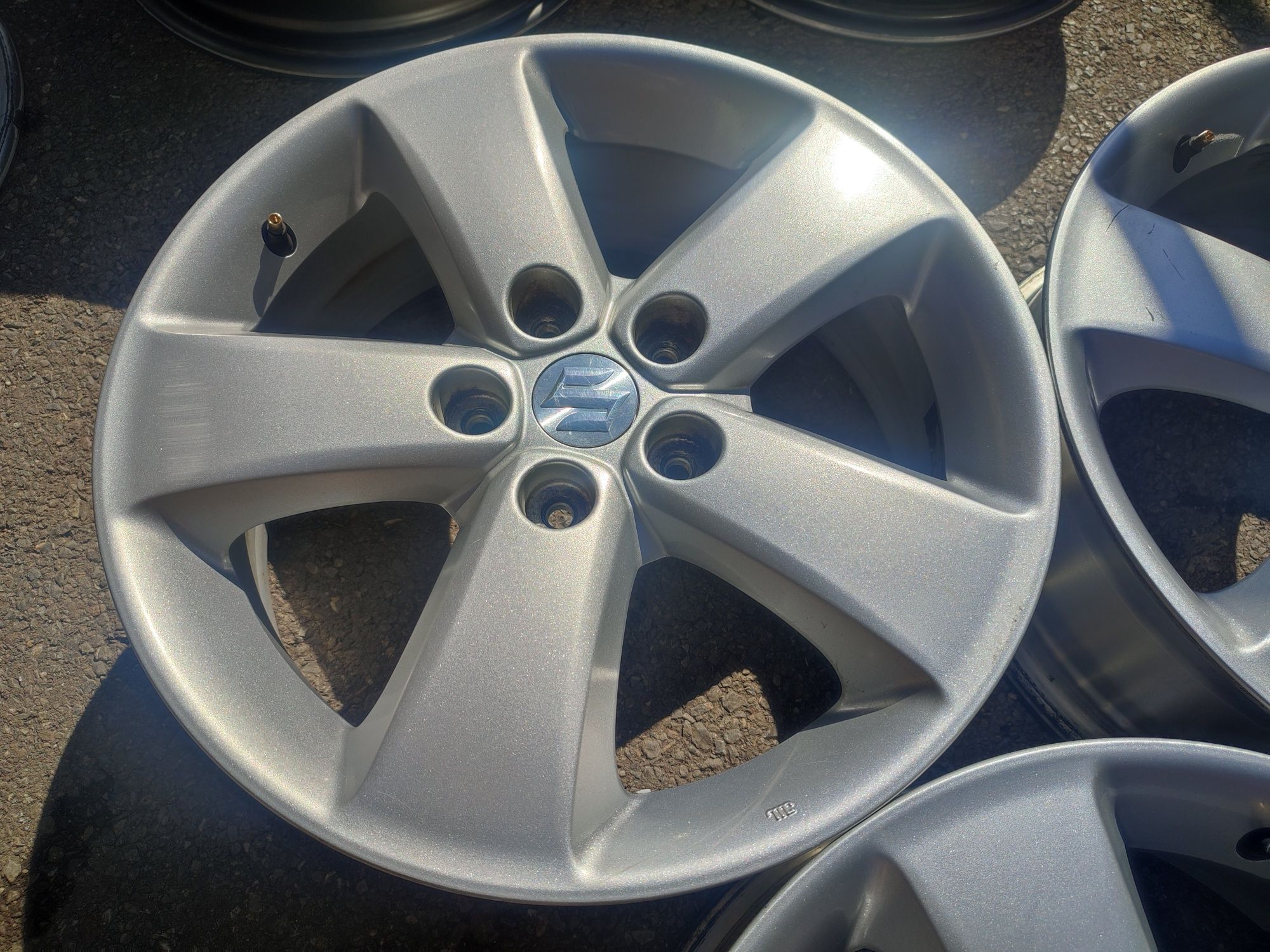 17" оригинални алуминиеви джанти за Suzuki Vitara,Sx4...