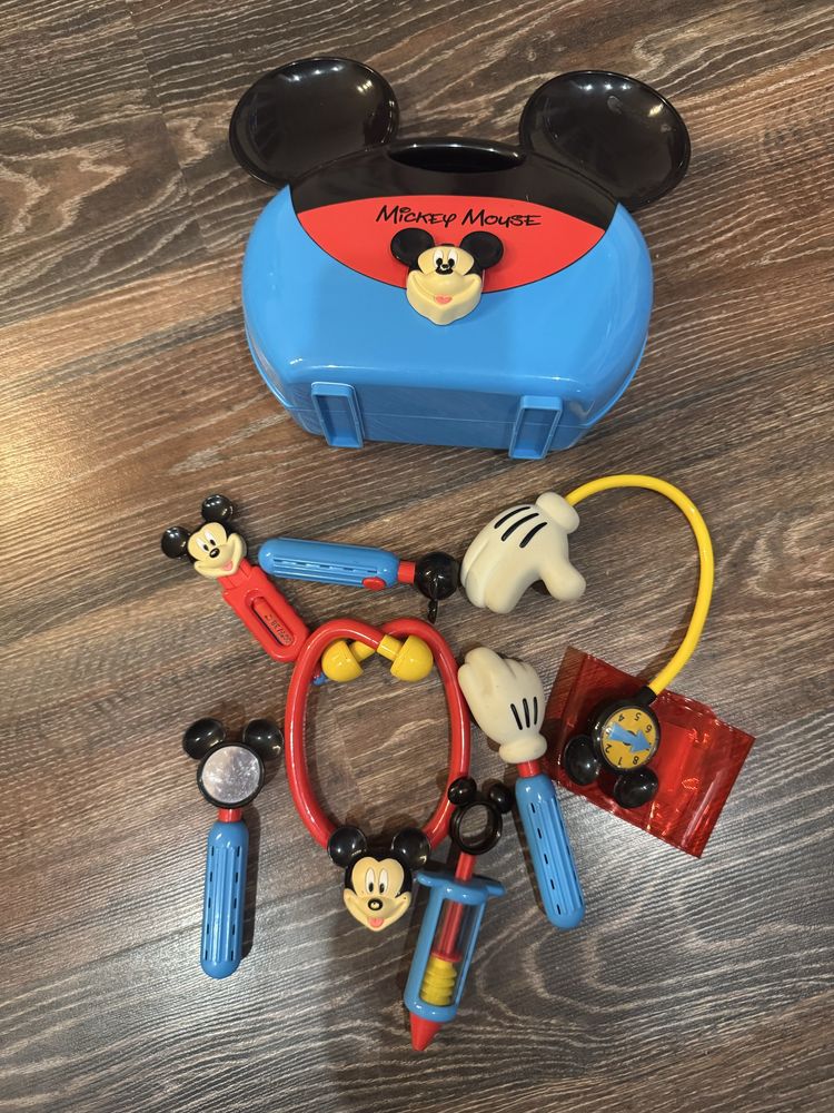 Детски докторски комплект Mickey Mouse