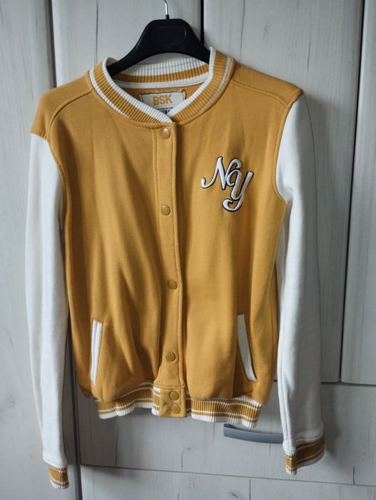 яке Bershka, суичър Nike