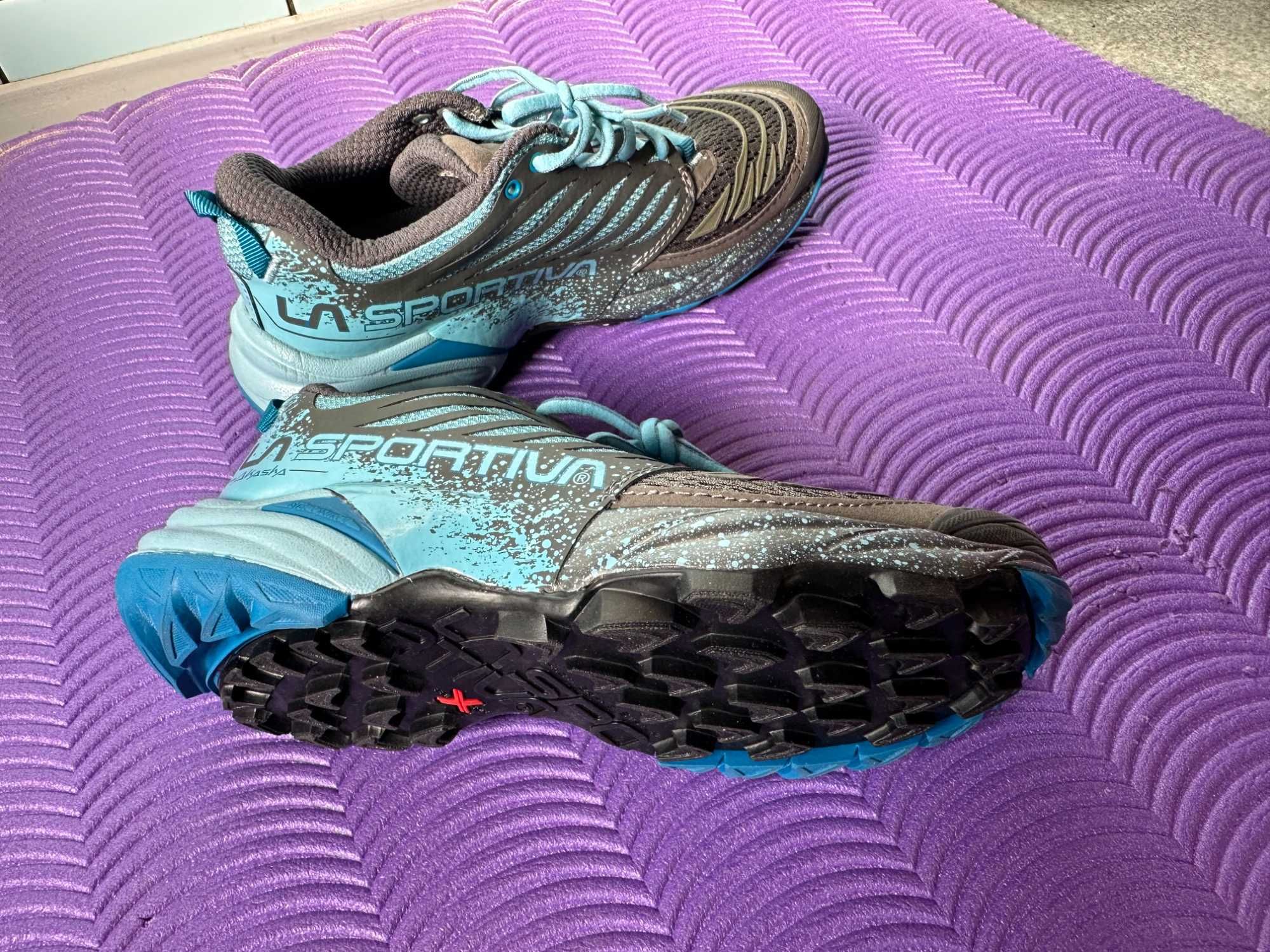 Обувки за планинско бягане и туризъм LA SPORTIVA Akasha Lady 37 нови
