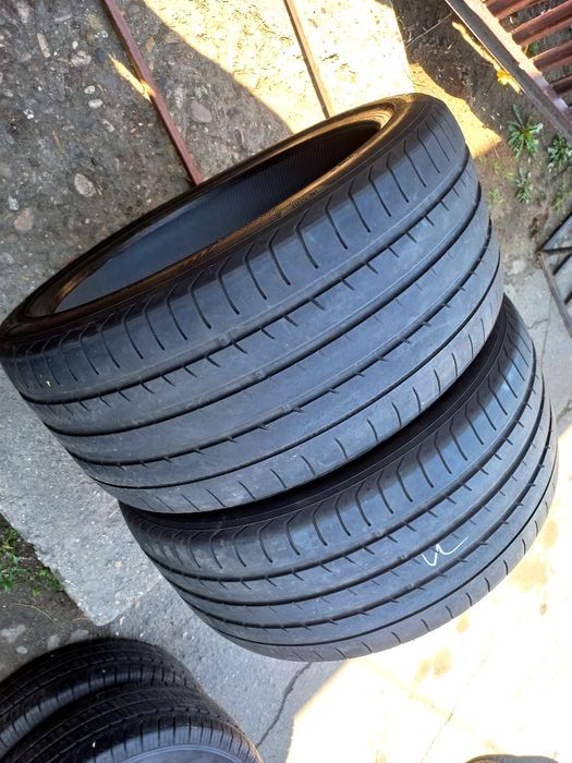 2 anvelope 305/35 R23 Yokohama