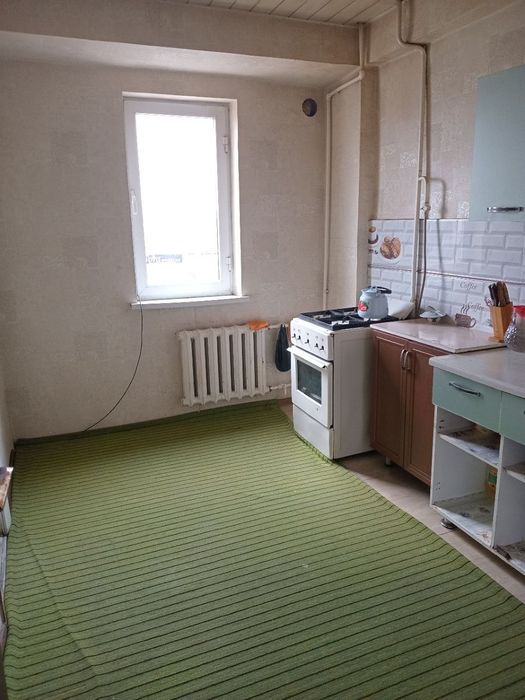 Kivartira sotiladi shayxontaxur Gulobodda