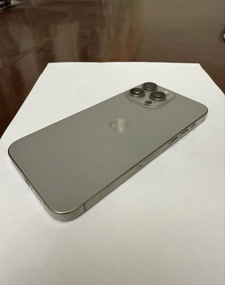 15 про макс pro max 15