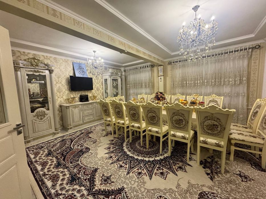 Продажа 5/5/5 на массиве Ахмад Югнакий