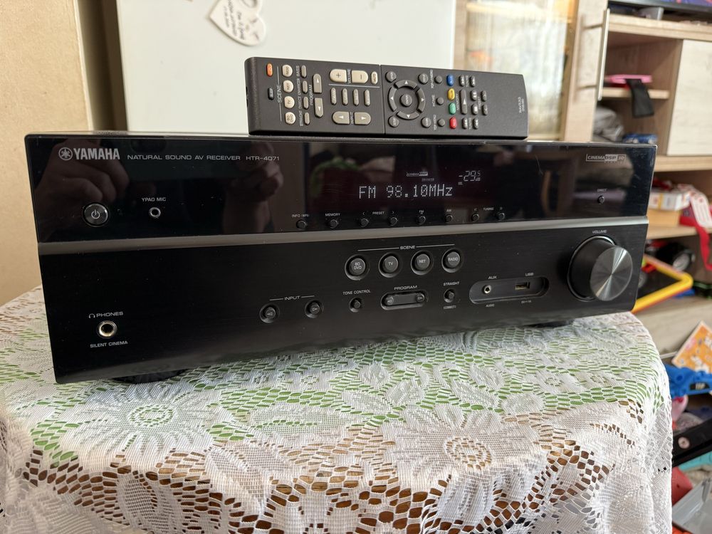 Yamaha HTR-4071 Bluetooth Wi-Fi
