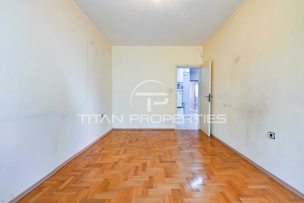 Продава се Тристаен апартамент в София, Хладилника - 106 кв.м за 3010 €/кв.м - Снимка #5