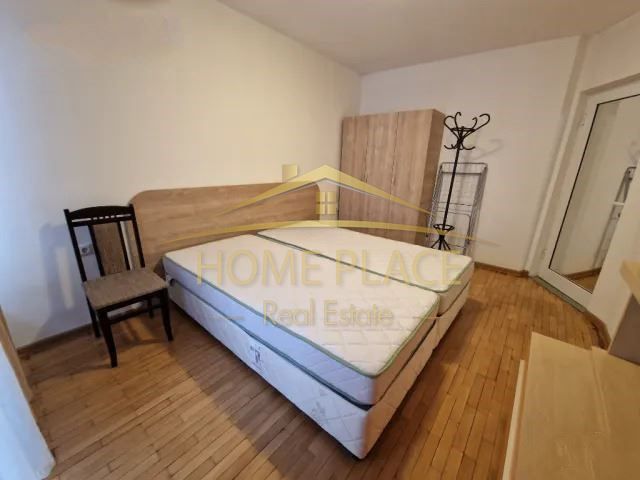 Дава се под наем Тристаен апартамент в Варна, Червен площад - 75 кв.м за 612 € - Снимка #5