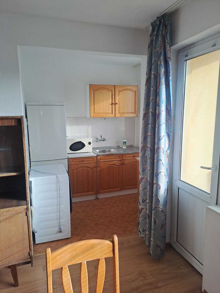 Продава се Етаж от къща в Поморие - 101 кв.м за 1971 €/кв.м - Снимка #6