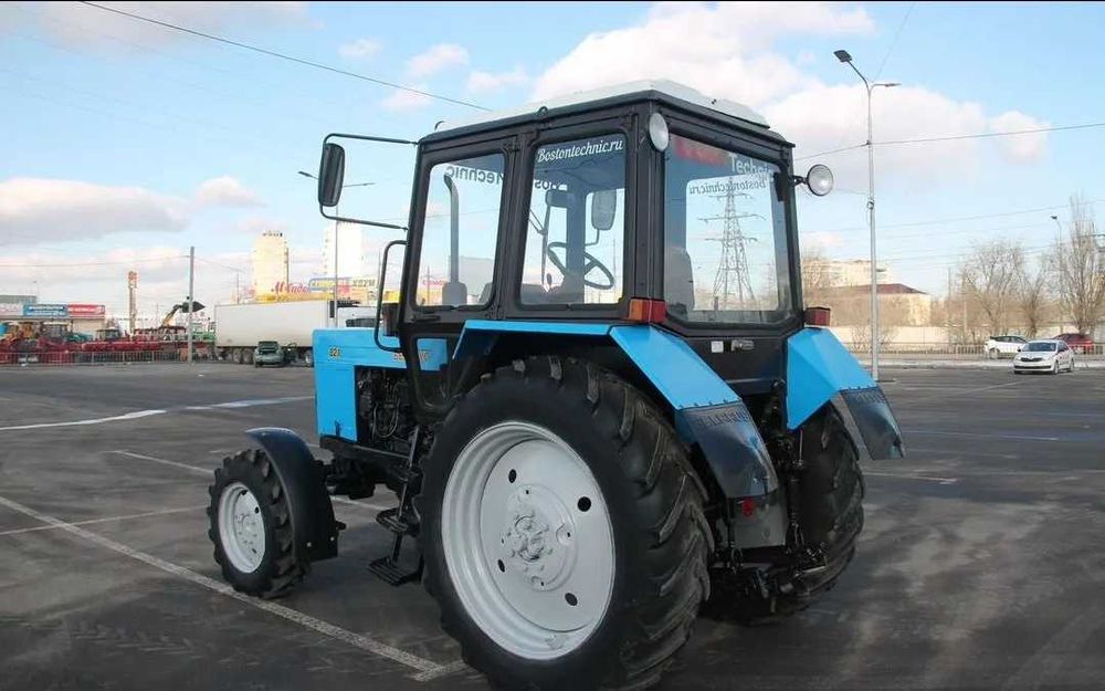 Трактор МТЗ (Беларус) 82, 2002