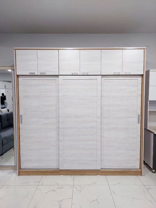 Большой купе шкаф