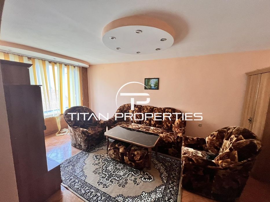 Дава се под наем Двустаен апартамент в Бургас, Възраждане - 60 кв.м за 357 € - Снимка #2