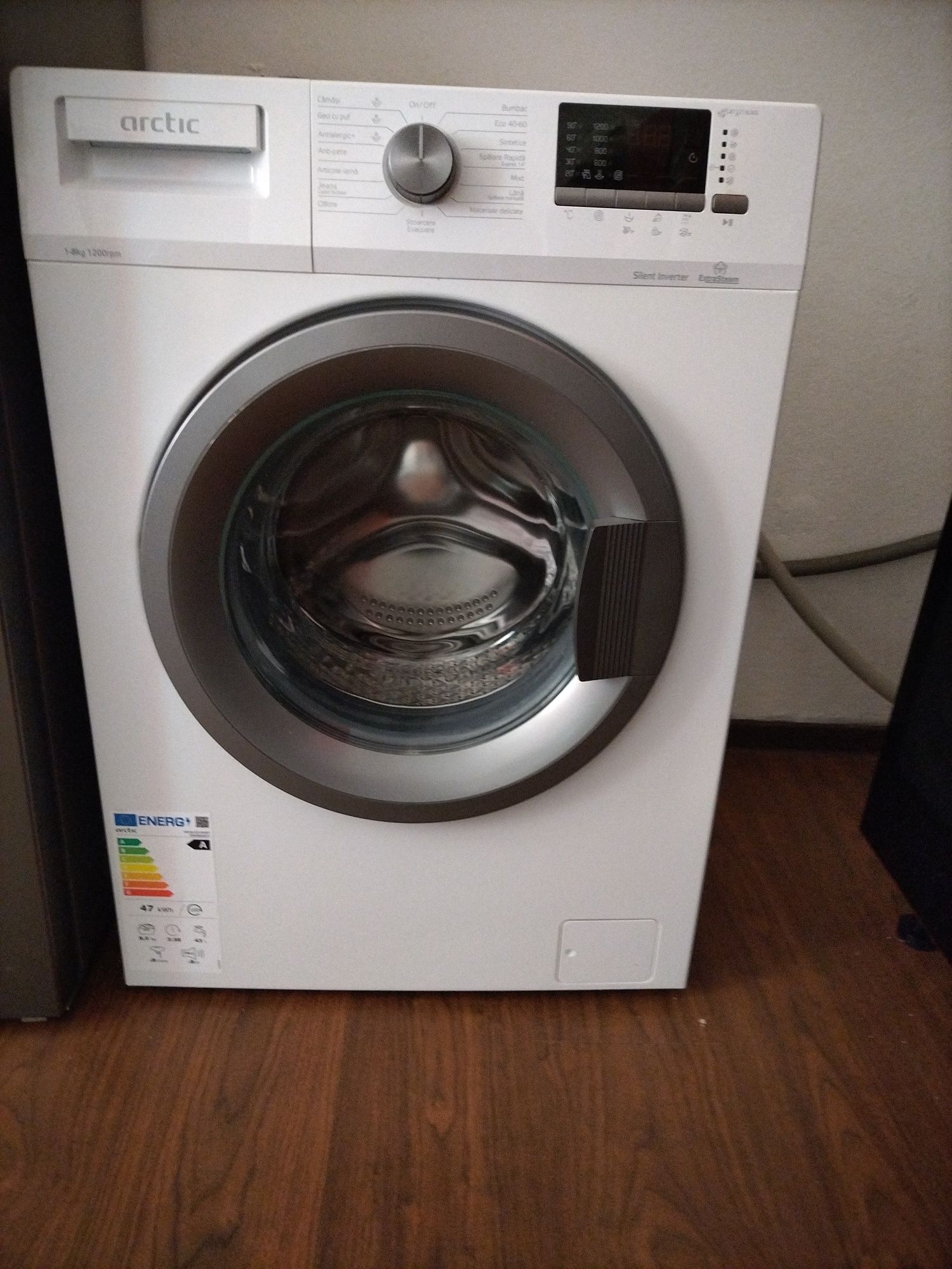 Mașina de spălat arctic 8 kg