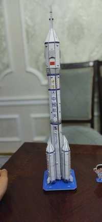 Игрушка ракета. Картонная 3Д модель ракеты. Новая.