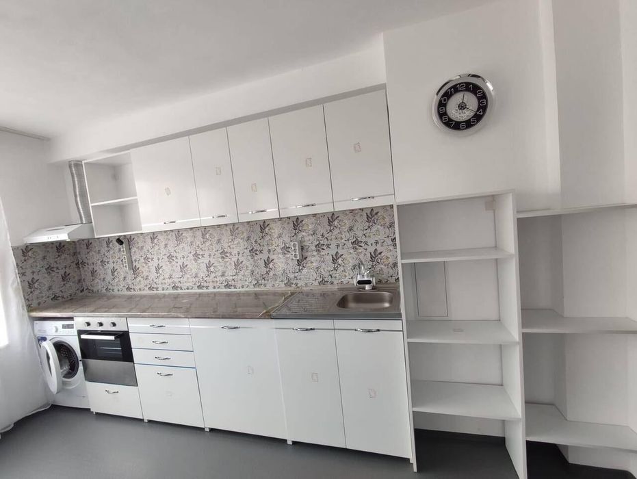 Дава се под наем Двустаен апартамент в Бургас, Меден рудник - зона А - 73 кв.м за 290.7 € - Снимка #2