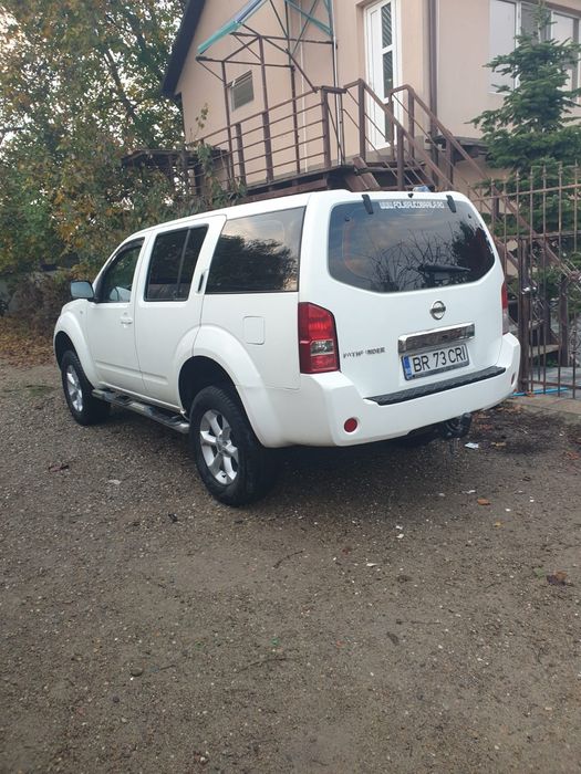 Nissan patfinder modificat