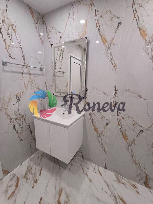 Двустаен обзаведен Център!!!