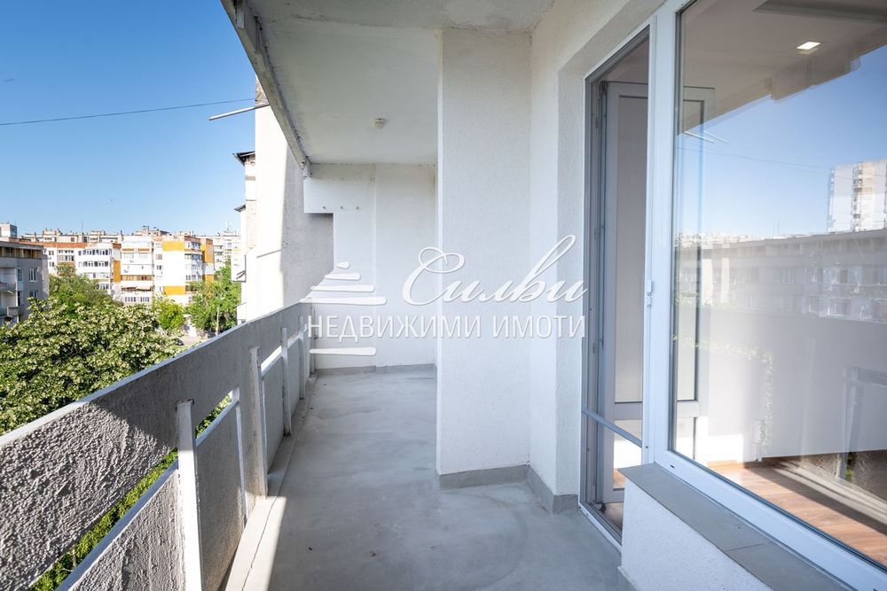 Продава се Двустаен апартамент в Шумен, Тракия - 76 кв.м за 1262 €/кв.м - Снимка #10