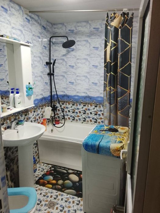 Продам дом 1.3 сотки Узбум ул.Баку Яшнабадский рн Шумиловский городок