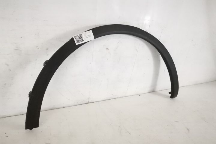 Порше Кайен / Porsche Cayenne Оригинален заден десен крилен разширител